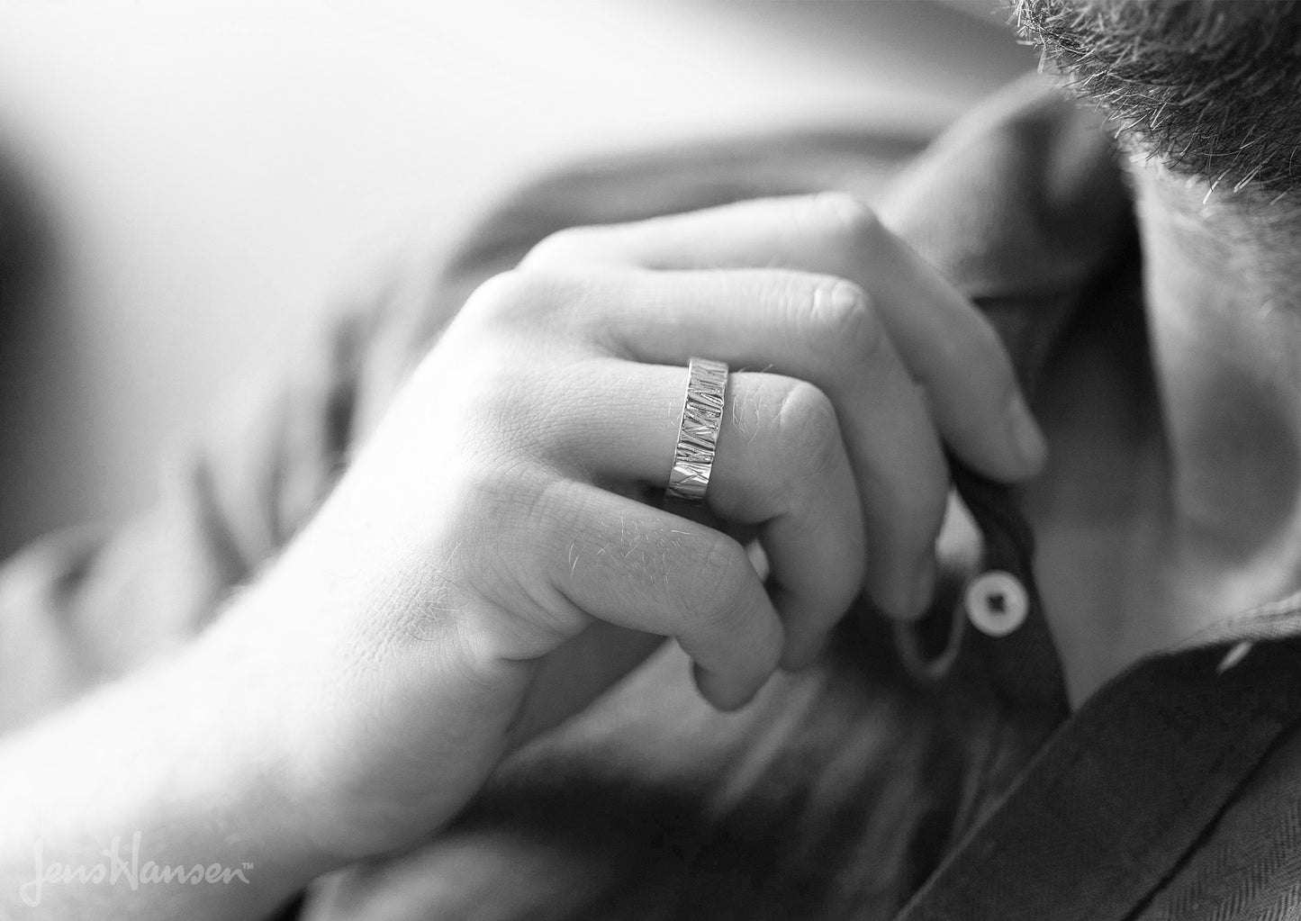 Textured Flat Band, Red Gold