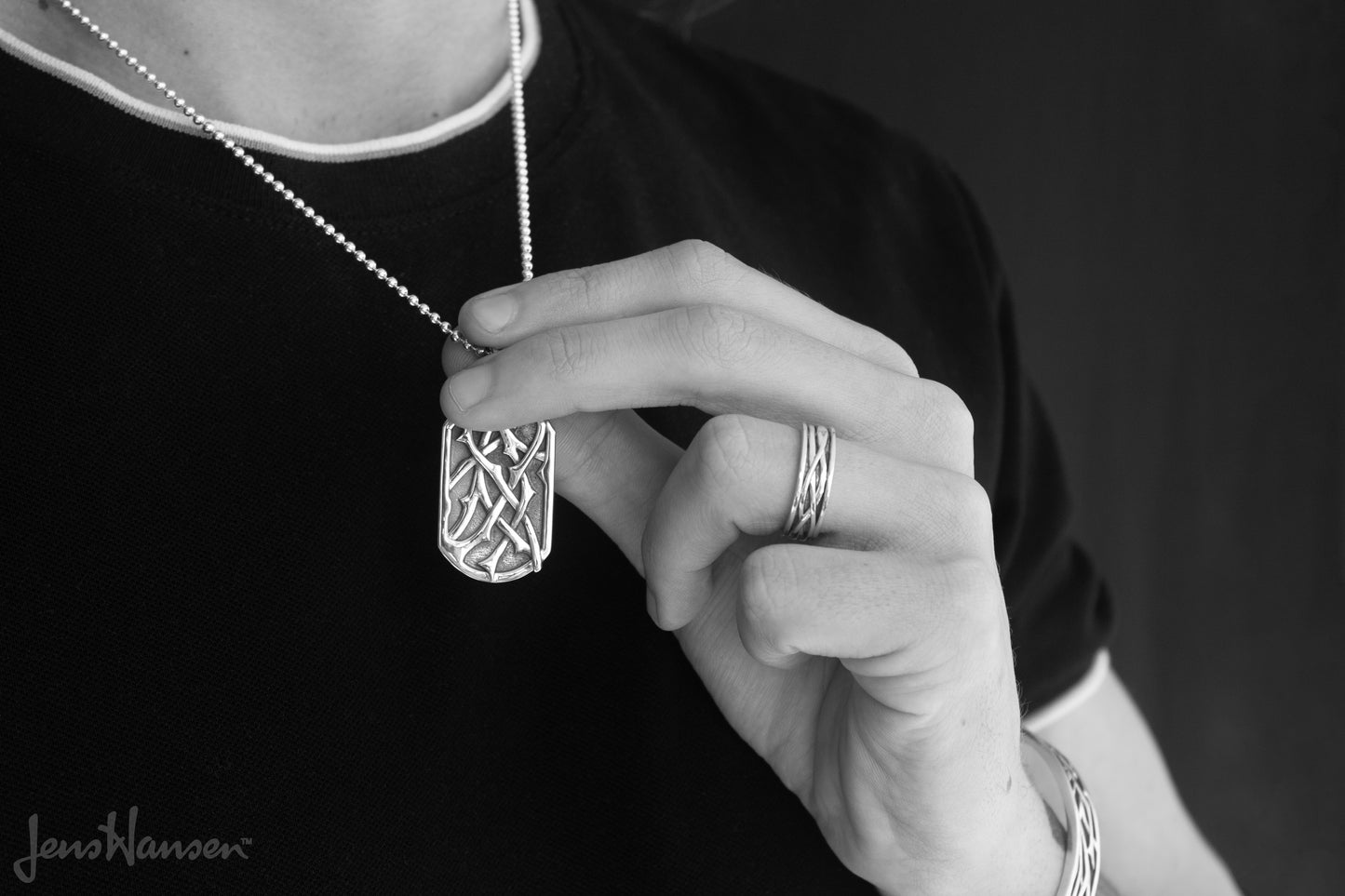 Elvish Woodland Dog Tag Pendant, White Gold & Platinum