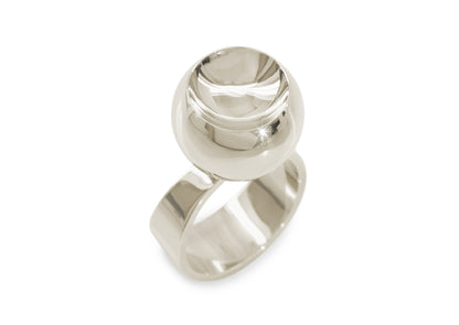 2026 Legacy Ring 114, White Gold & Platinum