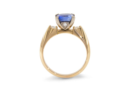 J3005 Cornflower Blue Sapphire Ring, Red Gold