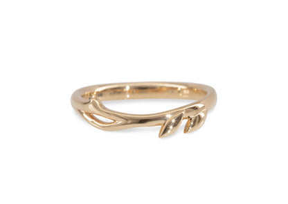 J3339 Vine & Leaf Band, Red Gold