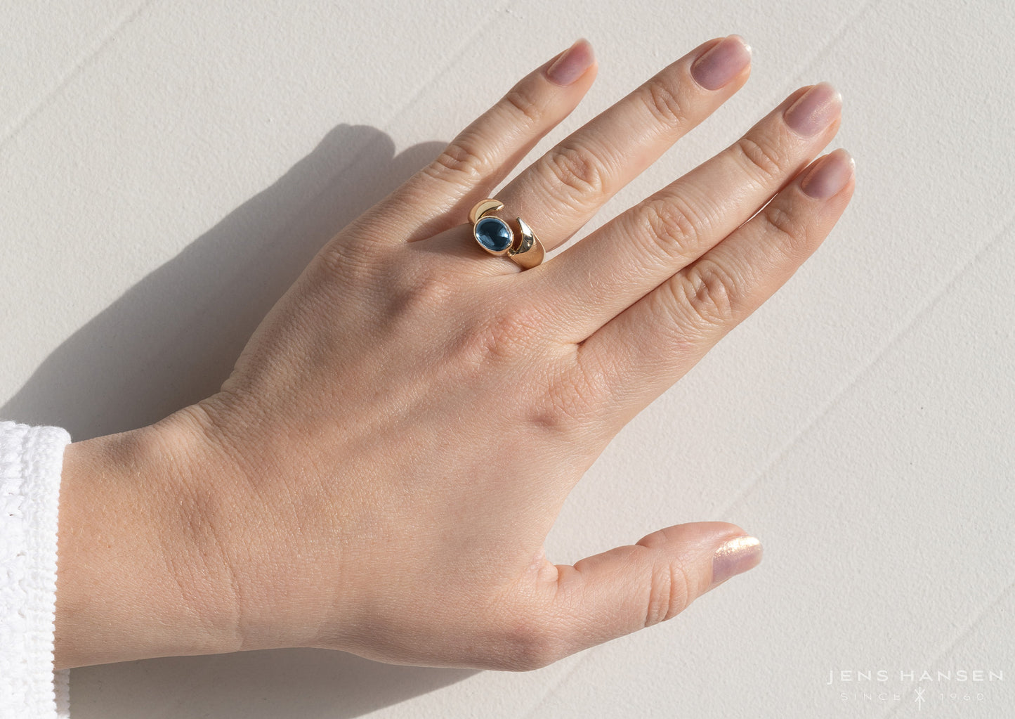 JW158 Cabochon Gemstone Ring, Yellow Gold