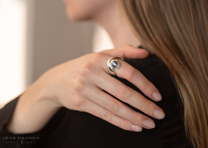 Sterling Silver ring with Peach Moonstone