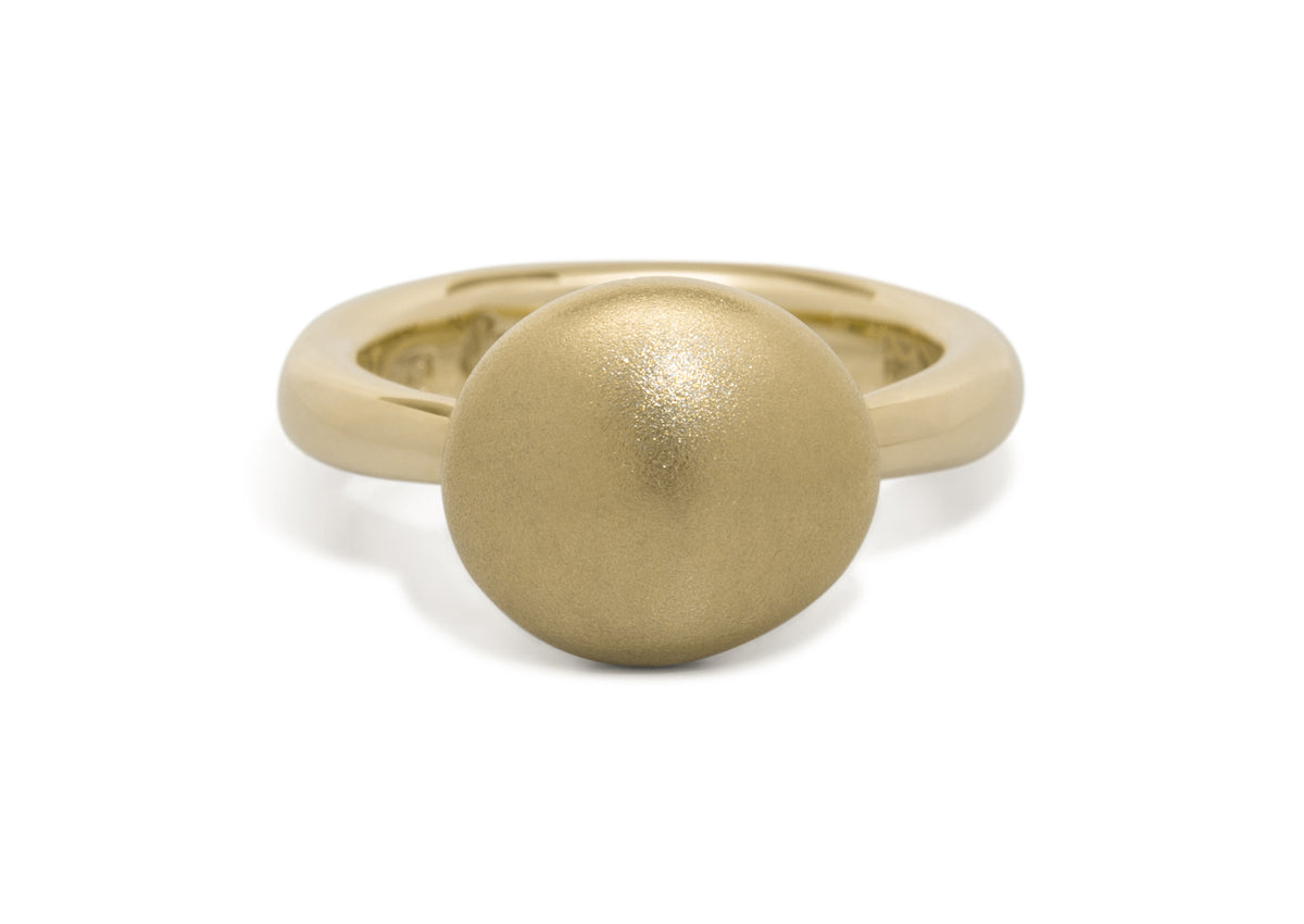 Button Ring, Yellow Gold