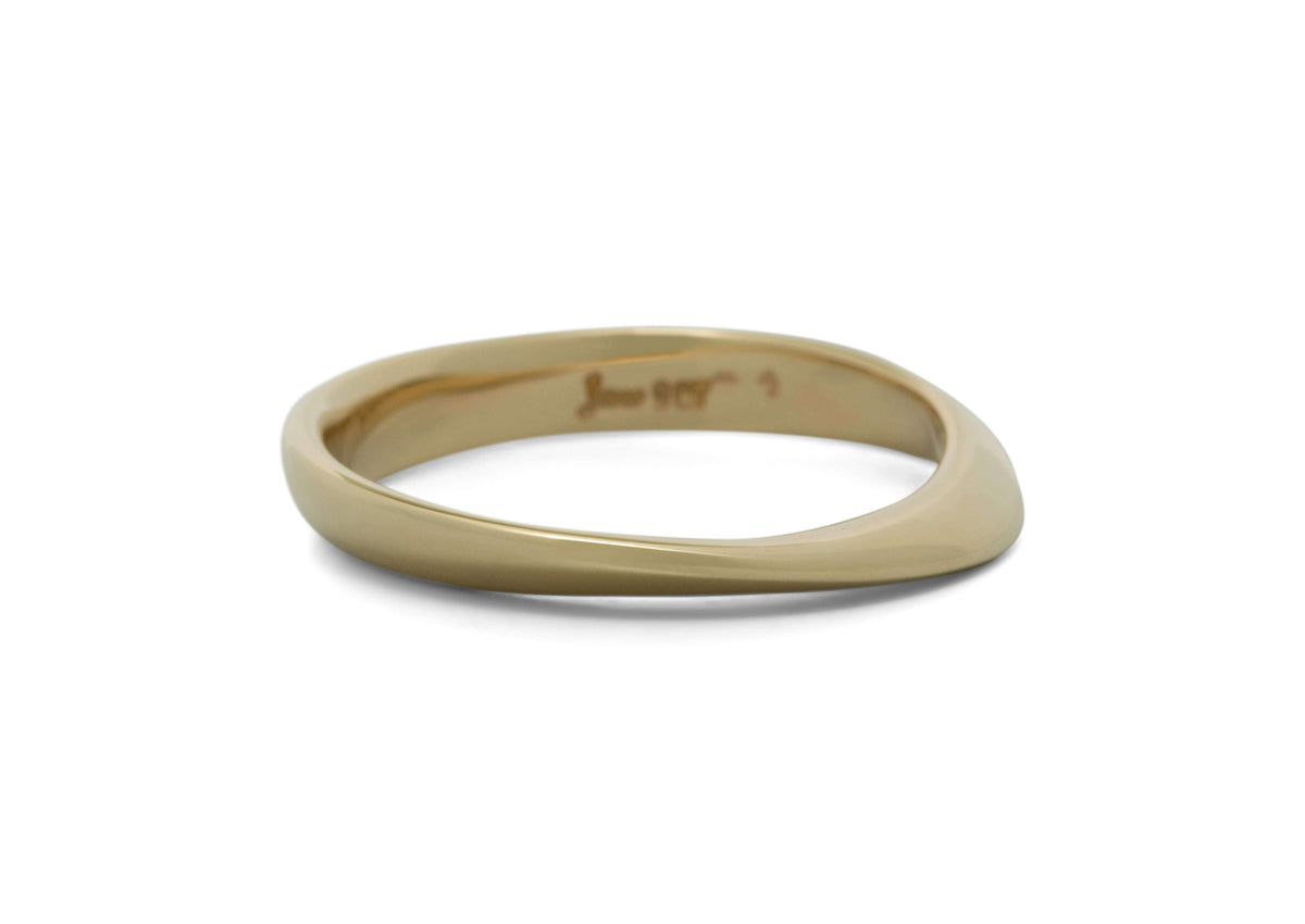 Möbius Twist Ring, Yellow Gold