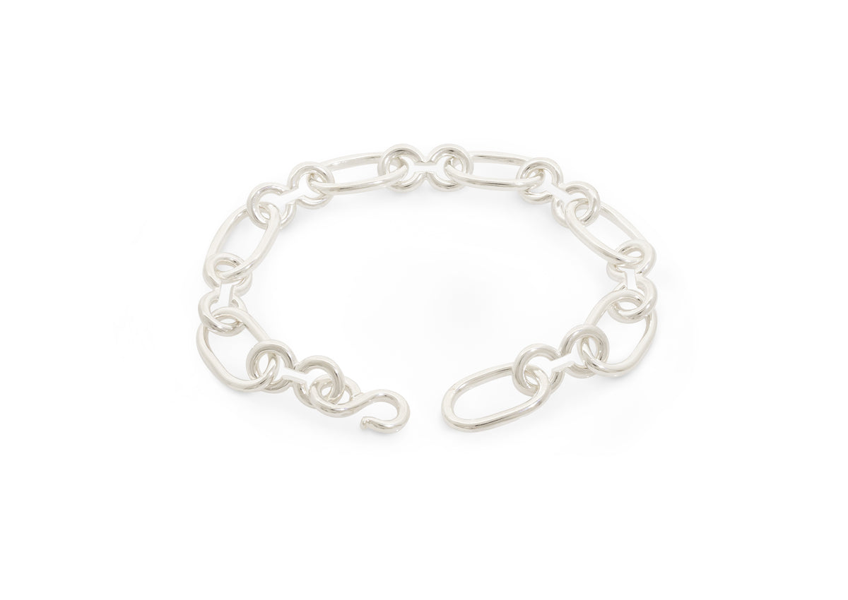 2022 Legacy Bracelet A13, White Gold & Platinum