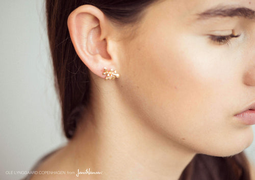 Gipsy earrings in 18K yellow gold and diamonds