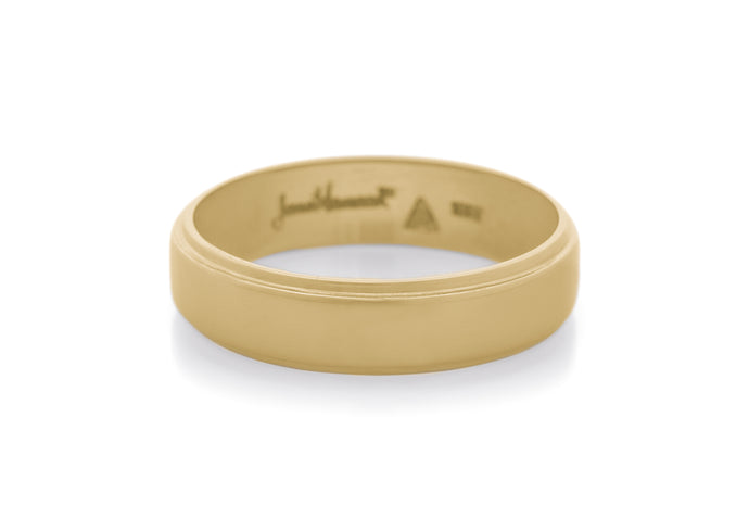 Stepped Edge Wedding Band, Yellow Gold