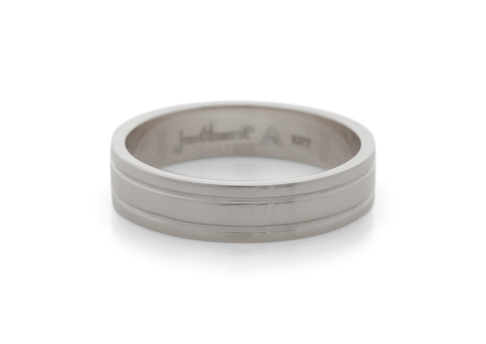 Grooved Wedding Band, White Gold & Platinum