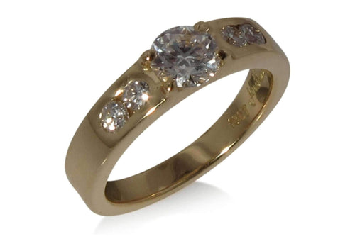 18ct Four Claw Diamond Ring with side Diamonds   - Jens Hansen - 2