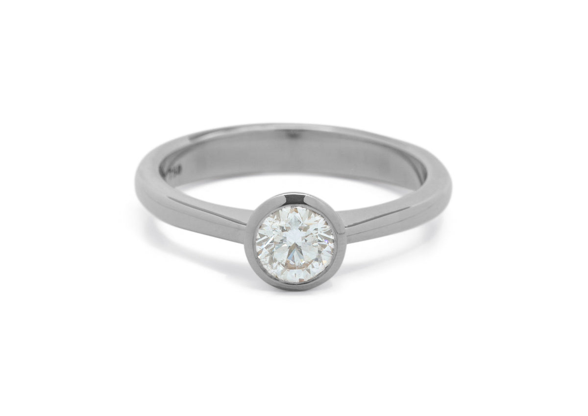 JW698 Diamond Engagement Ring, White Gold & Platinum