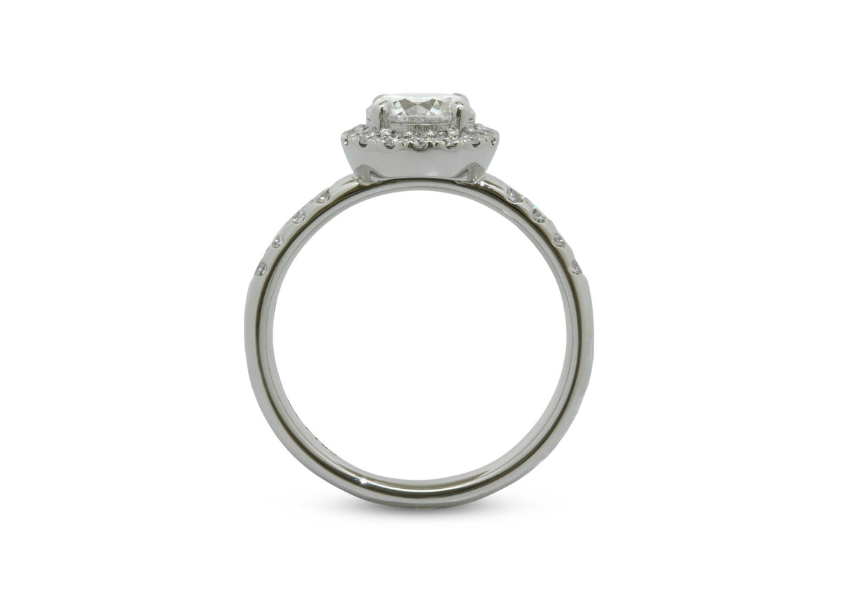 Round Diamond Halo Ring, Platinum