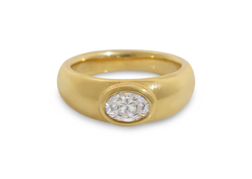 JW170 Oval Diamond Ring, Yellow Gold