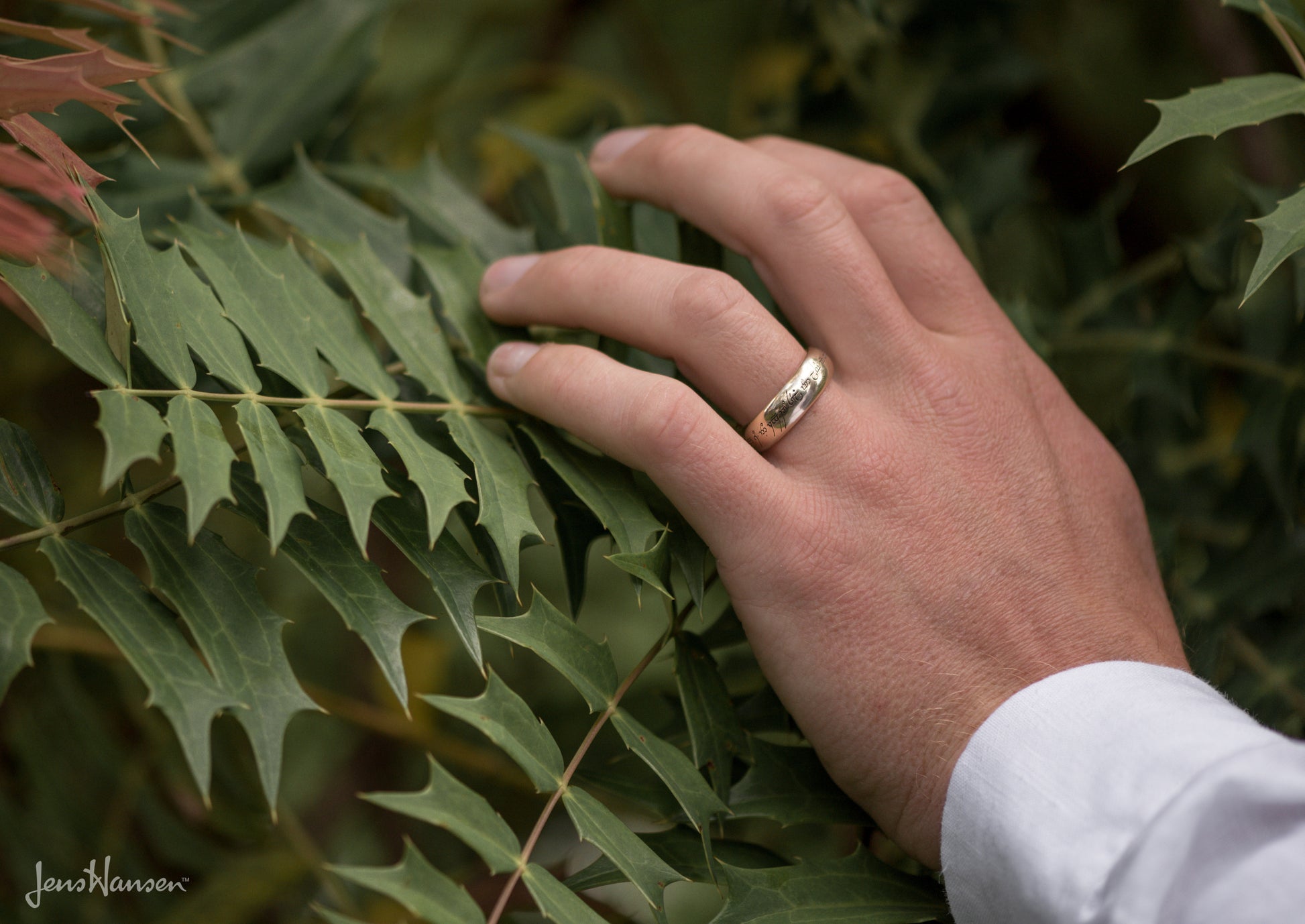 Elvish Love Ring Yellow Gold – Jens Hansen - Main Image