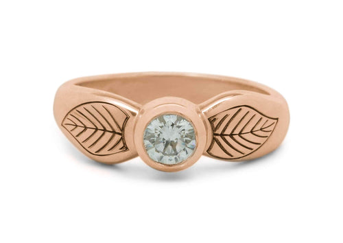 Engraved Elven Ring, Red Gold