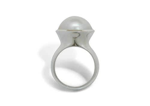 Luminescent Mabe Pearl Ring, White Gold & Platinum