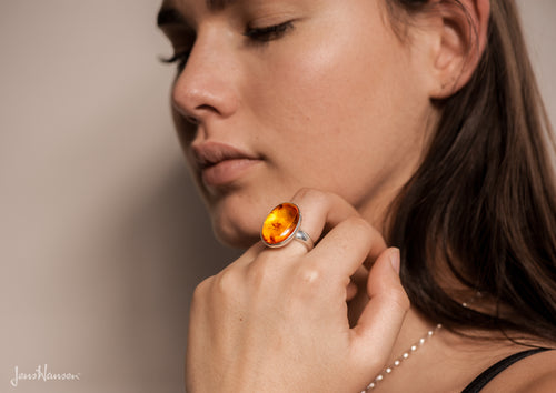 JW175 Oval Amber Ring, Sterling Silver