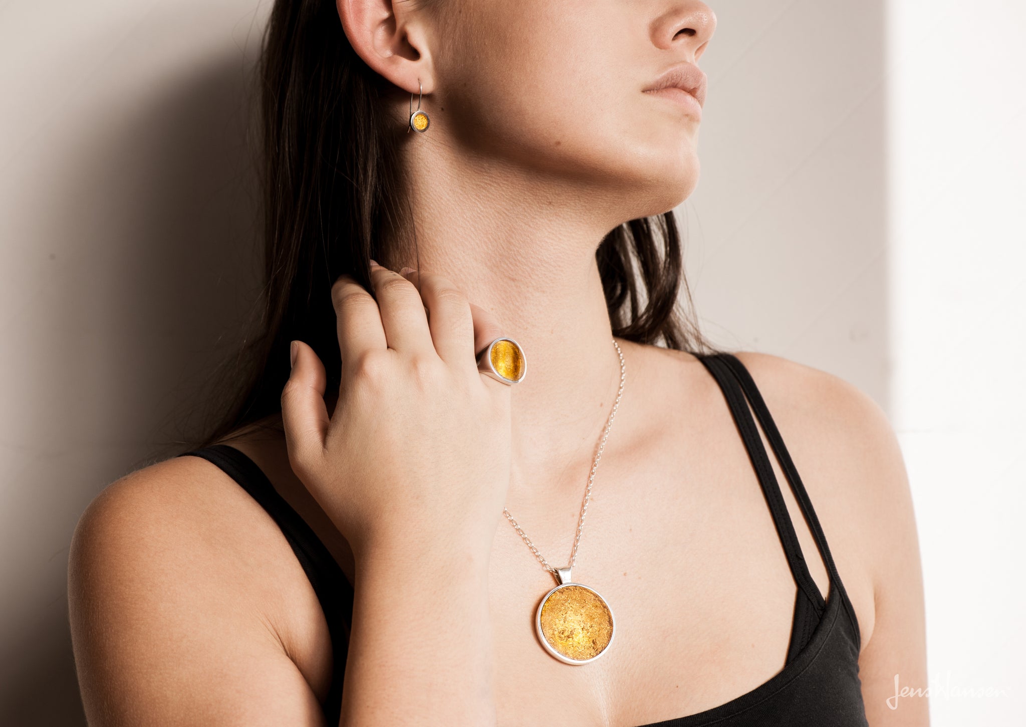24ct 2025 gold pendant