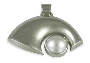 Silver Pendant with Cream Mabe Pearl   - Jens Hansen